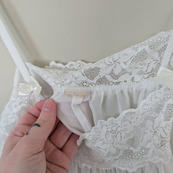 Vintage Victoria's Secret White Sheer Lace Slip Cami Dress - Picture 4 of 5